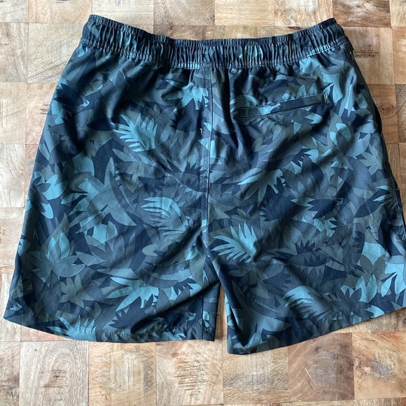 Goodfellow & Co Swim Trunks size M - Picture 2 of 9